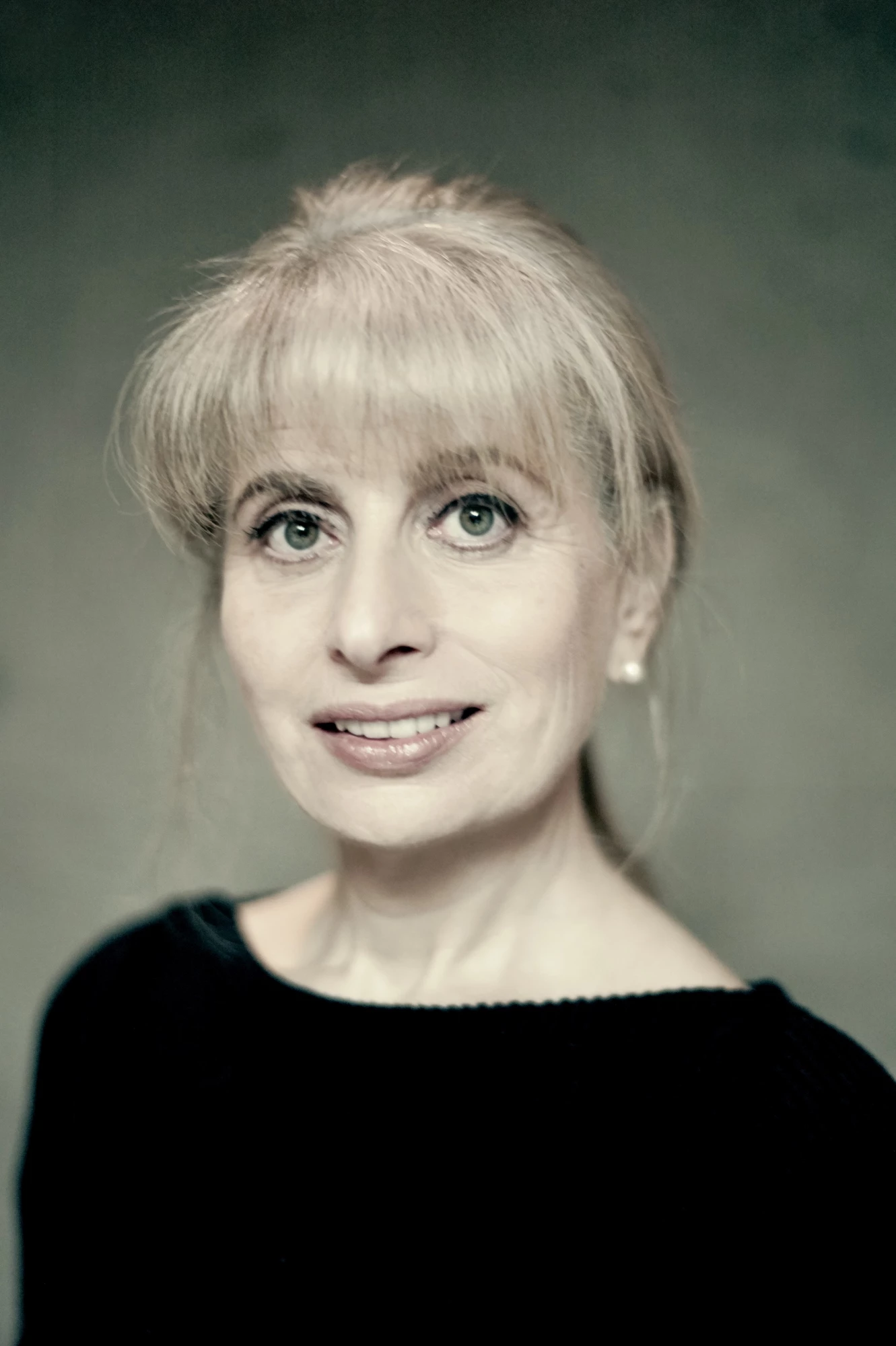 Dr Nadia Volf